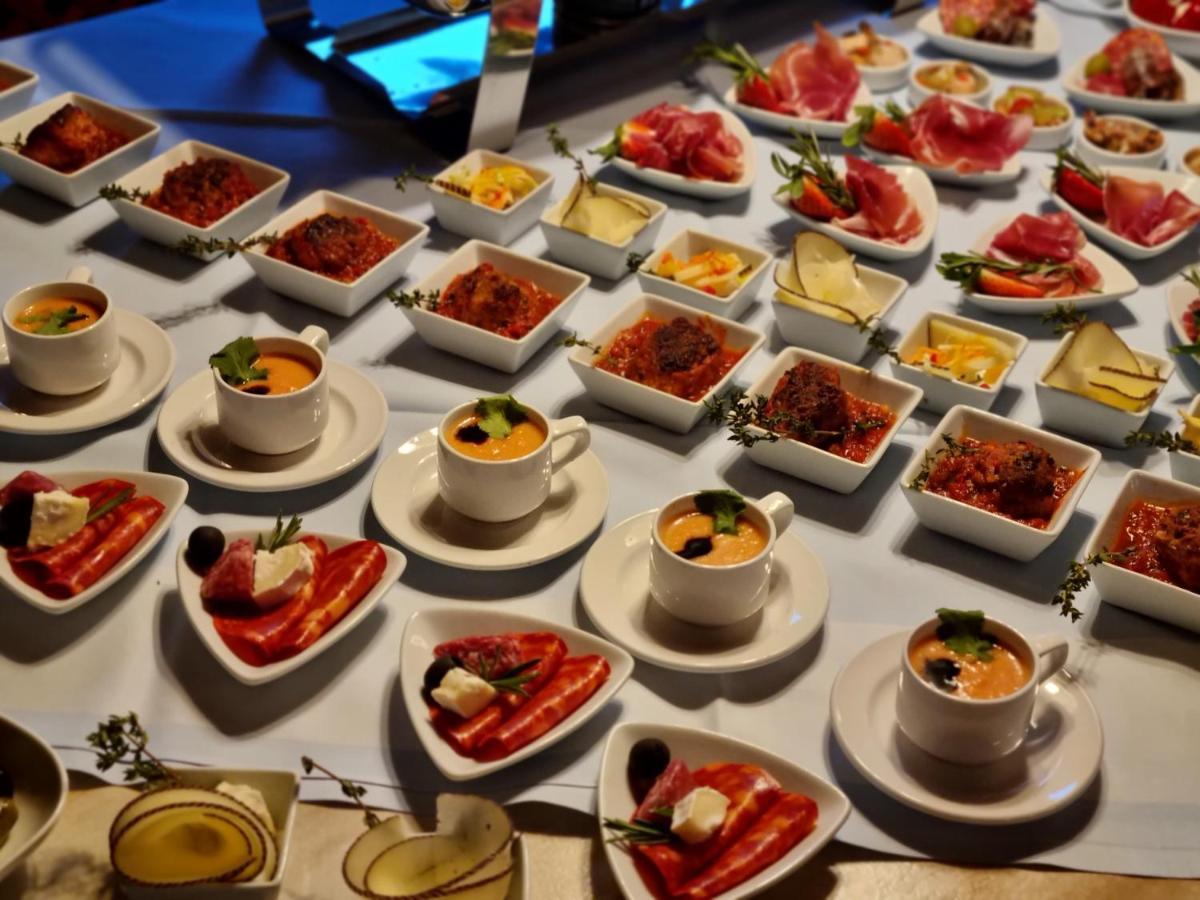 Bauer'S Pension-Restaurant-Catering Grosshabersdorf Esterno foto