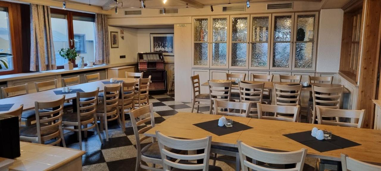 Bauer'S Pension-Restaurant-Catering Grosshabersdorf Esterno foto
