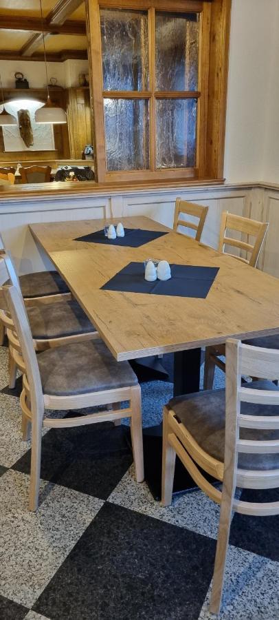 Bauer'S Pension-Restaurant-Catering Grosshabersdorf Esterno foto